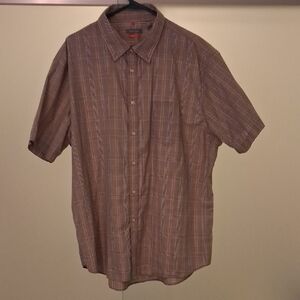 Van Heusen Brown Plaid Short-Sleeve Button-Down Shirt